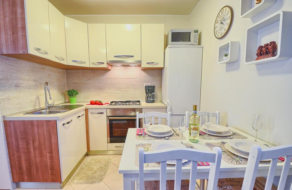 E&E Apartment Arena With Free Private Parking Pula Dış mekan fotoğraf