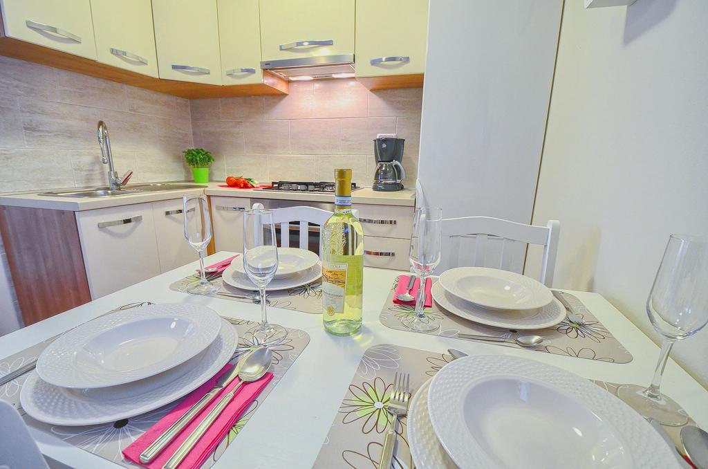 E&E Apartment Arena With Free Private Parking Pula Dış mekan fotoğraf