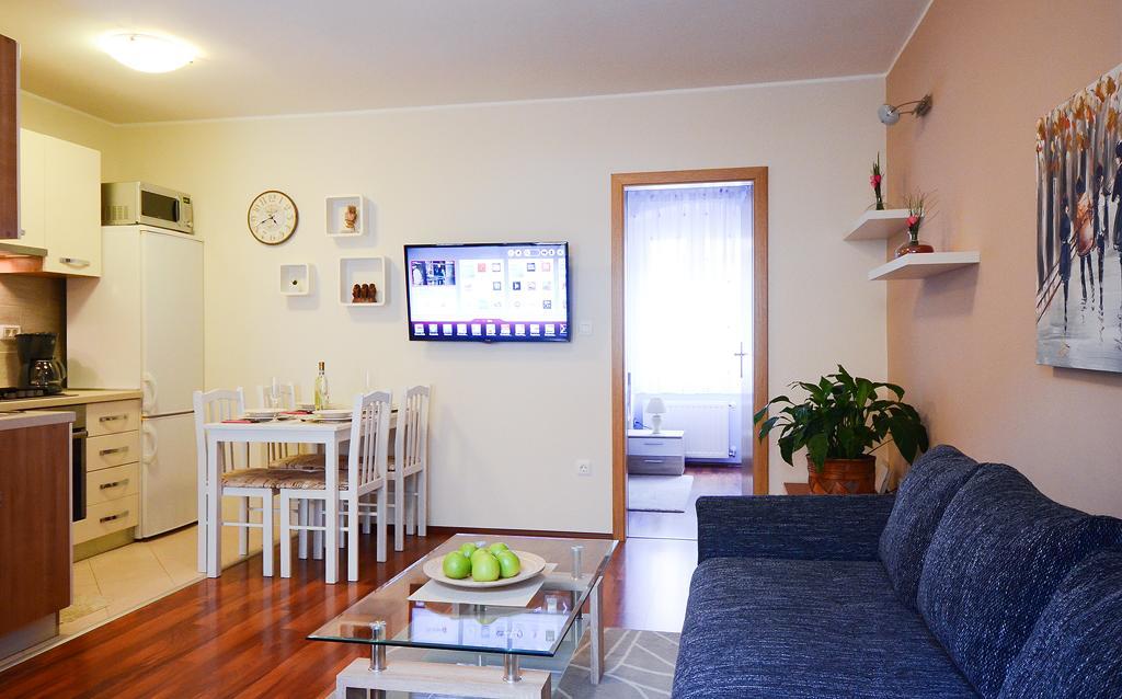E&E Apartment Arena With Free Private Parking Pula Dış mekan fotoğraf
